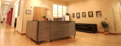 SAE Institute offers Audio Technology, Electronic Music Production, Digital Journalism, Beat Lab Production, Music Business, and iPhone Application Development education programs for aspiring creative media professionals. (http://www.sae-usa.com)